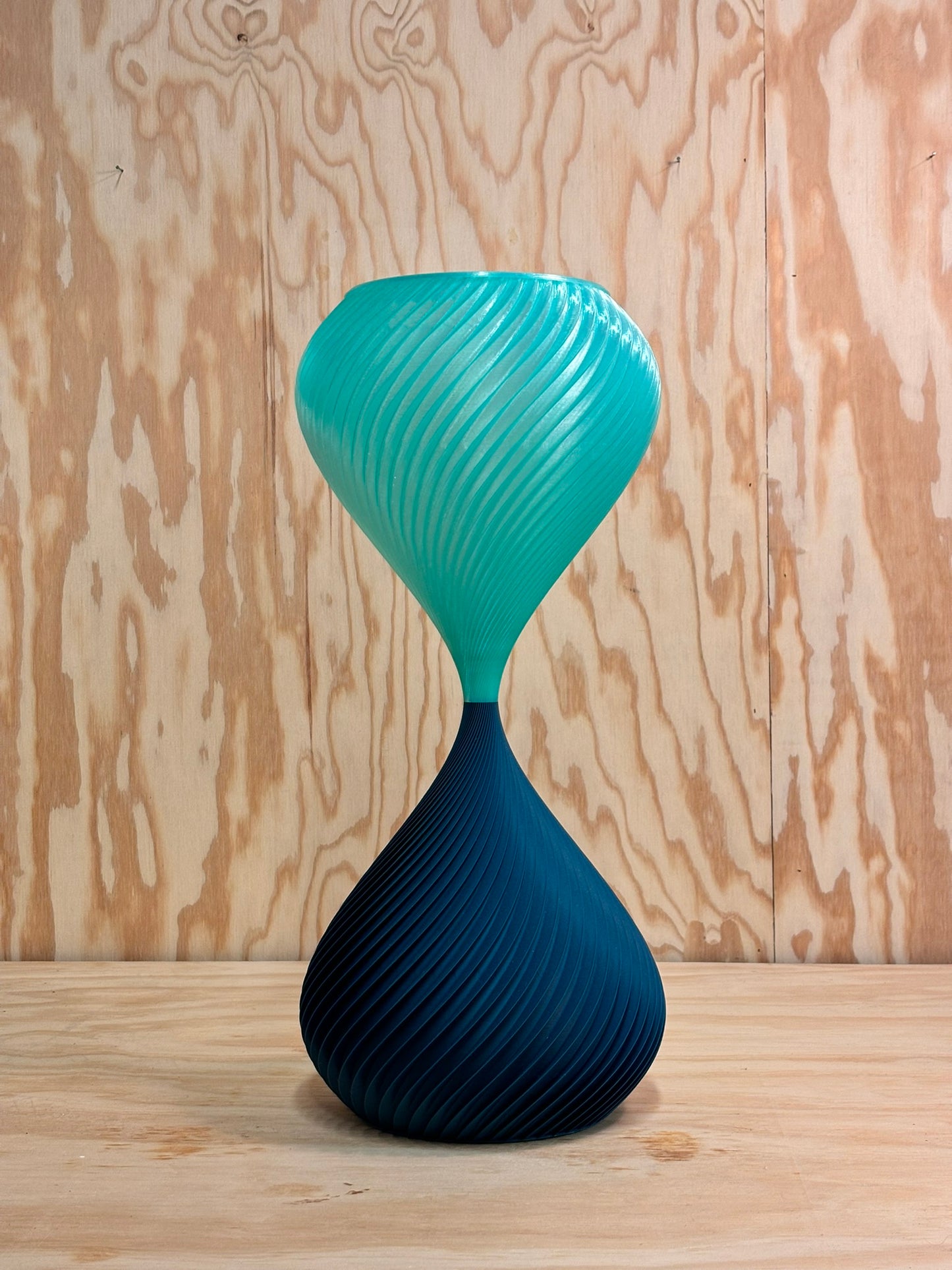 S.01 _ Dark green & Pear Translucent