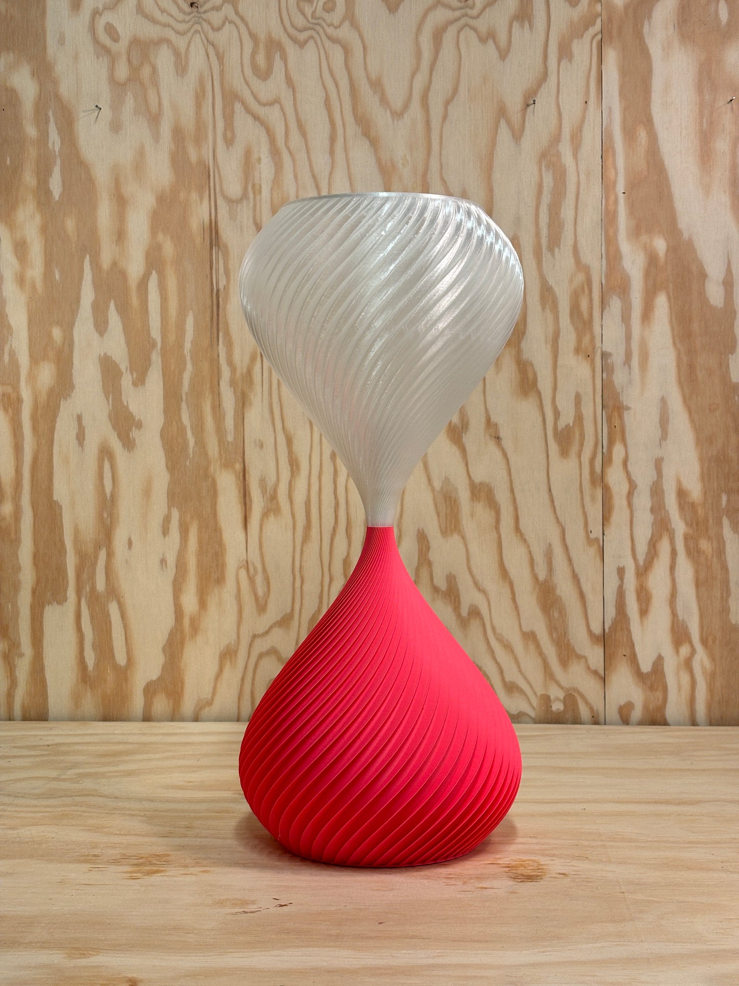 S.01 _ Ultra pink & Translucent