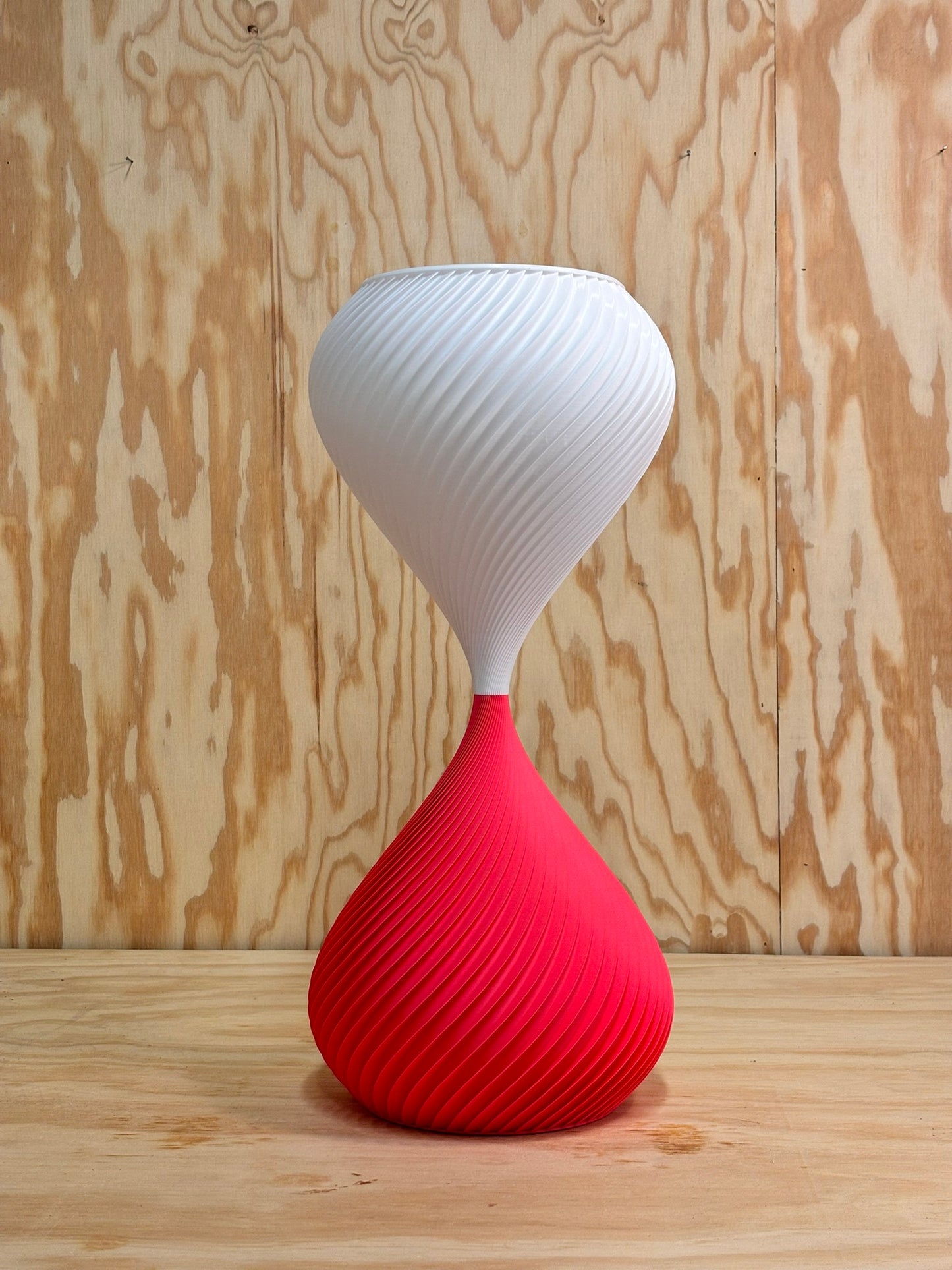 S.01 _ Ultra pink & White