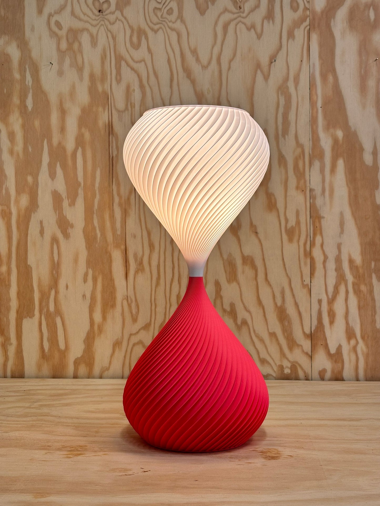 S.01 _ Ultra pink & White