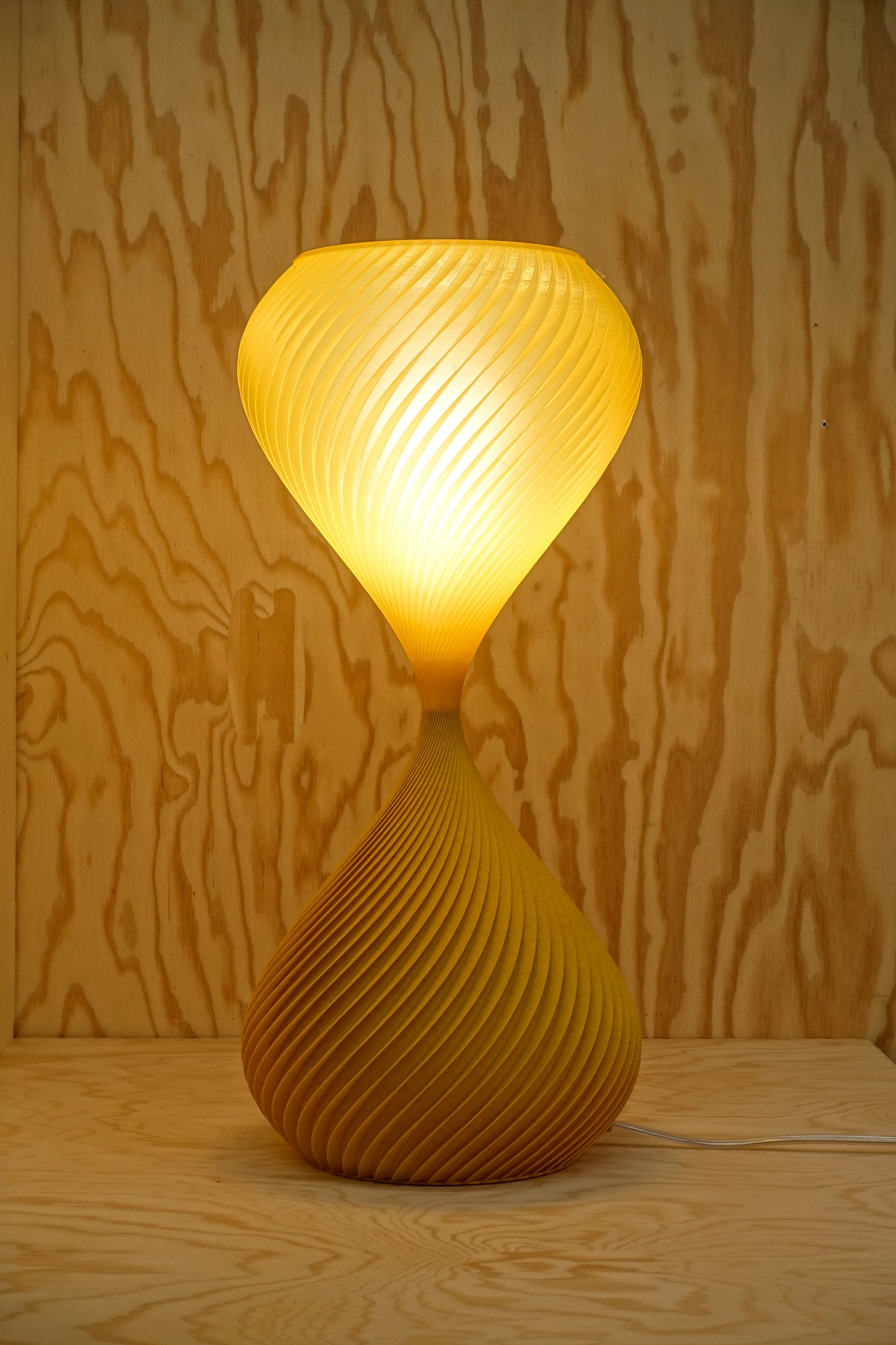 S2_19   Tangerine Orange & Peppered mustard