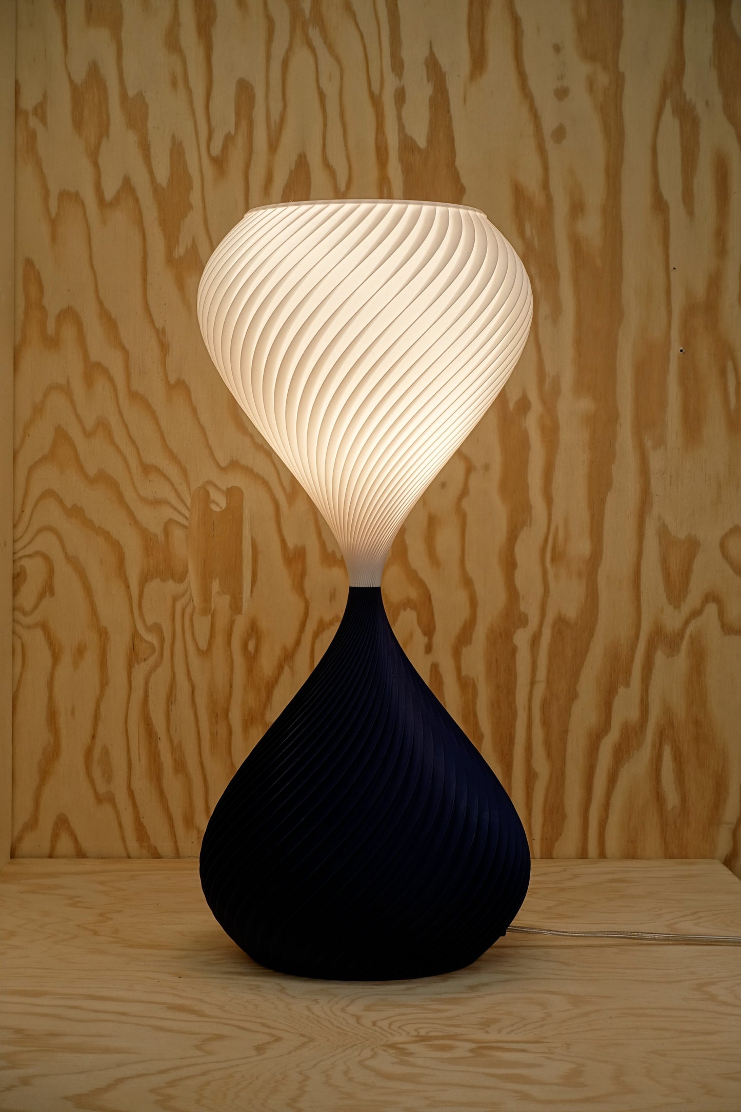 S2_13 White & Cobalt bleu