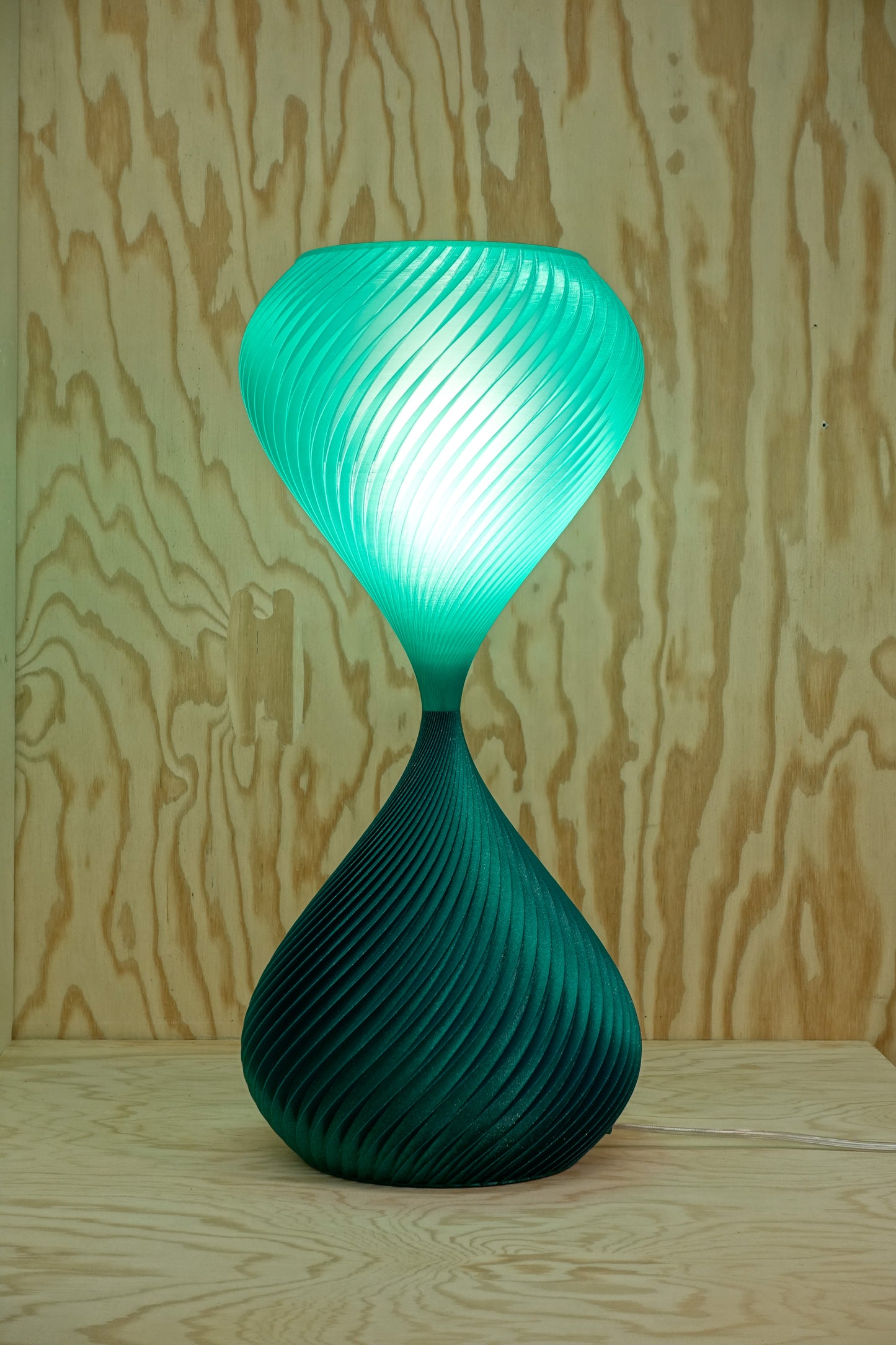 S2_37 Green Transparent & Vertigo Jade