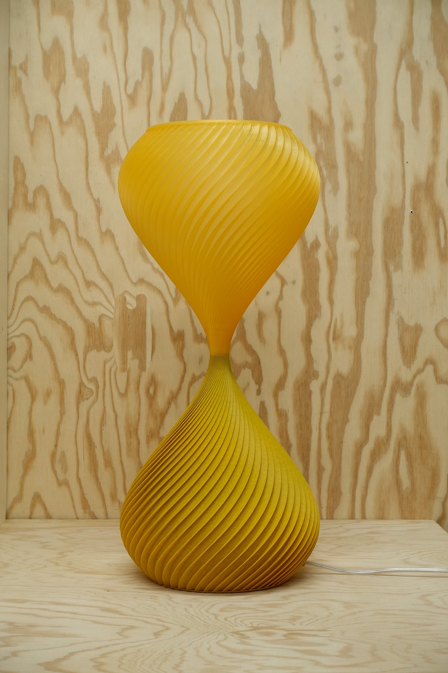 S2_19   Tangerine Orange & Peppered mustard